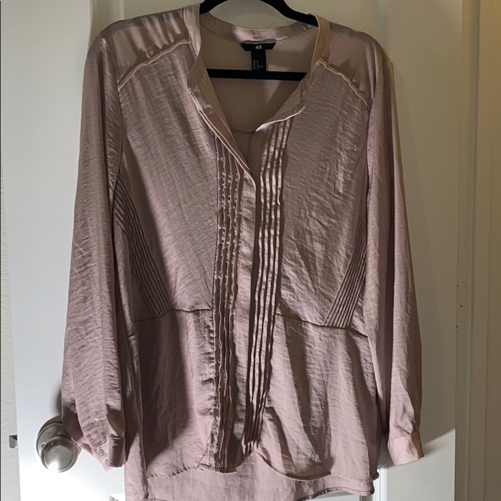 New h&m blush pink blouse
